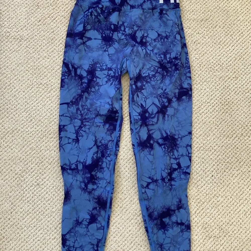 Victoria's Secret PINK Size Large Blue Tie-Dye Leggings - Picture 6 of 6